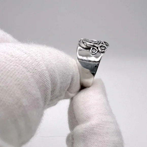 .925 Sterling Silver Roses Ring - Picture 9 of 17